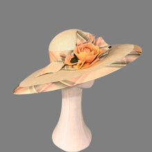 Load image into Gallery viewer, Corette