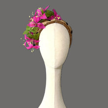 Load image into Gallery viewer, Paper Flower