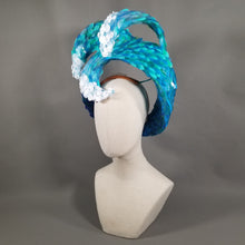 Load image into Gallery viewer, Microwave