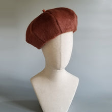 Load image into Gallery viewer, Christie - Alpaca