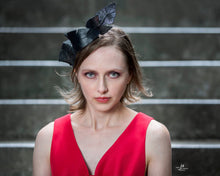 Load image into Gallery viewer, Serrated Edge Clipped at Intervals